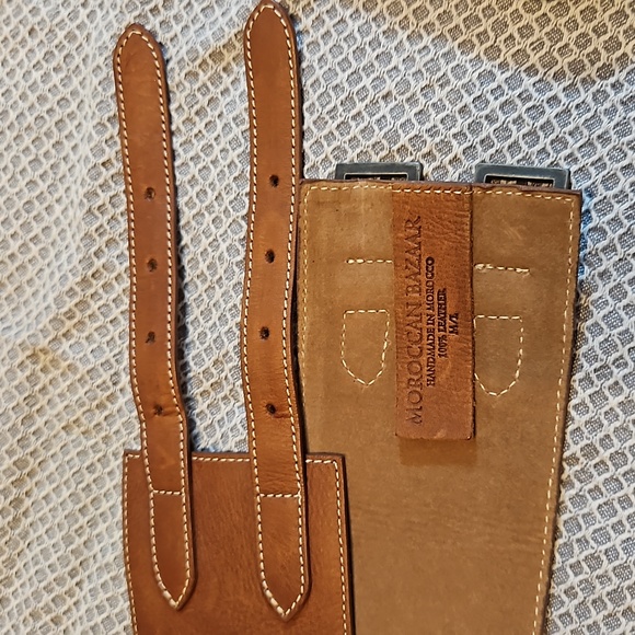 **SOLD** wide saddle hide leather belt, to fit 32-35in waist 12-14 brass buckles - Picture 7 of 16